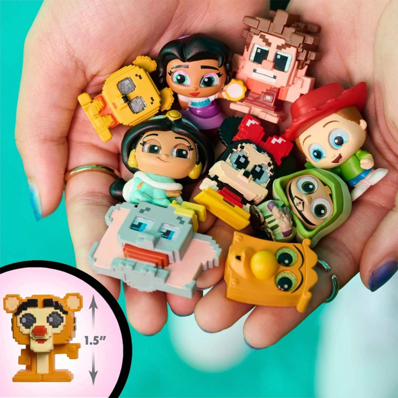 Ігровий набір DISNEY DOORABLES серії "Mini Peek" S12 - МАЛЕНЬКИЙ ПІКСЕЛЬНИЙ БУДИНОЧОК