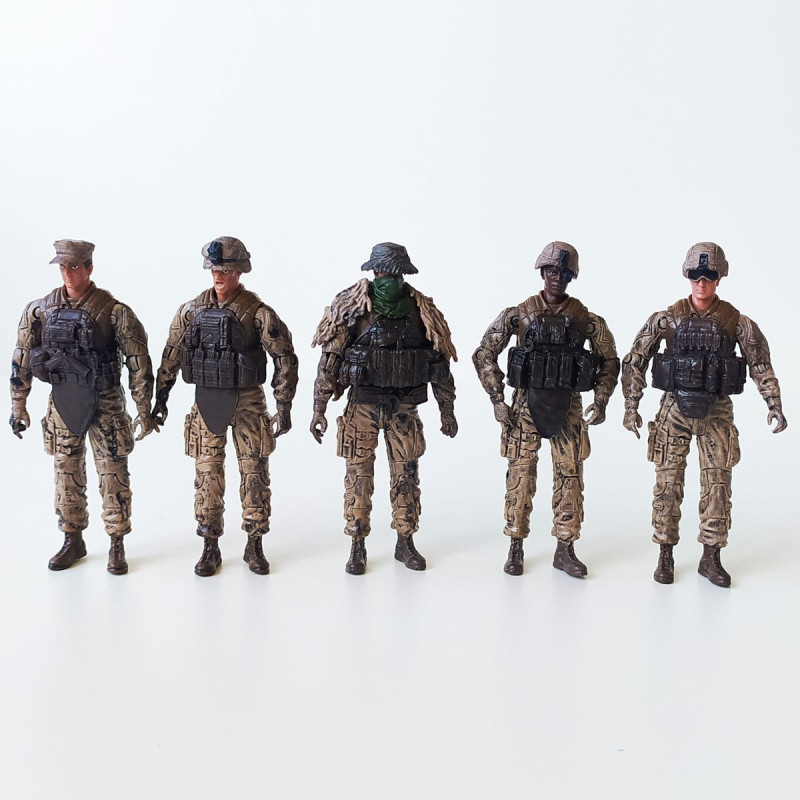 Ігровий набір фігурок солдатів ELITE FORCE — РОЗВІДКА (5 фігурок, аксес.)