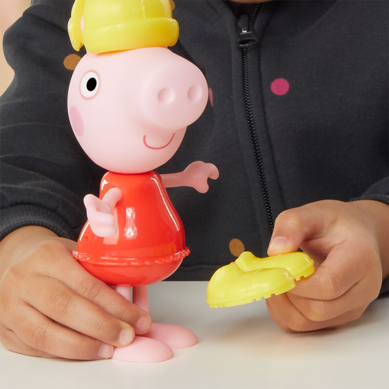 Ігровий набір PEPPA FIGURINES серії "Модна пригода" - ОДЯГНИ ПЕППУ