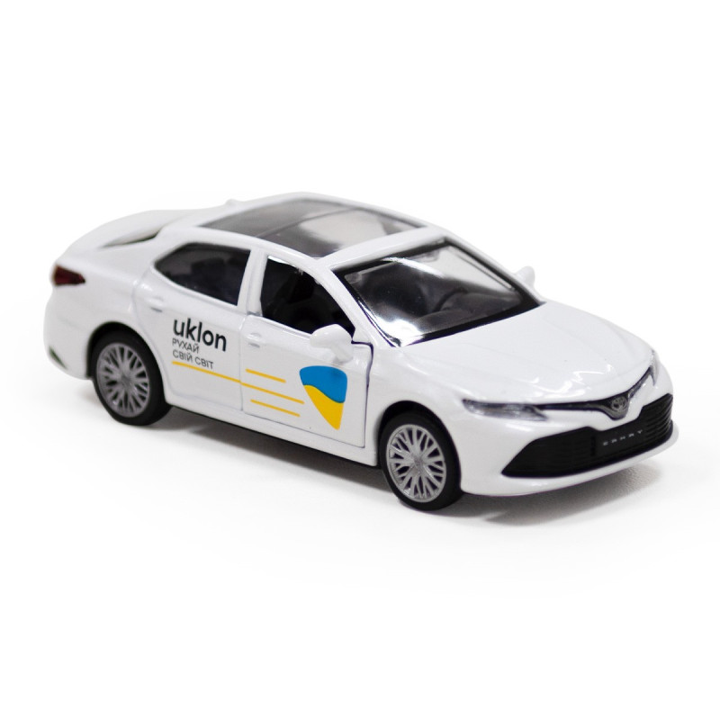 Автомодель - TOYOTA CAMRY UKLON (білий)
