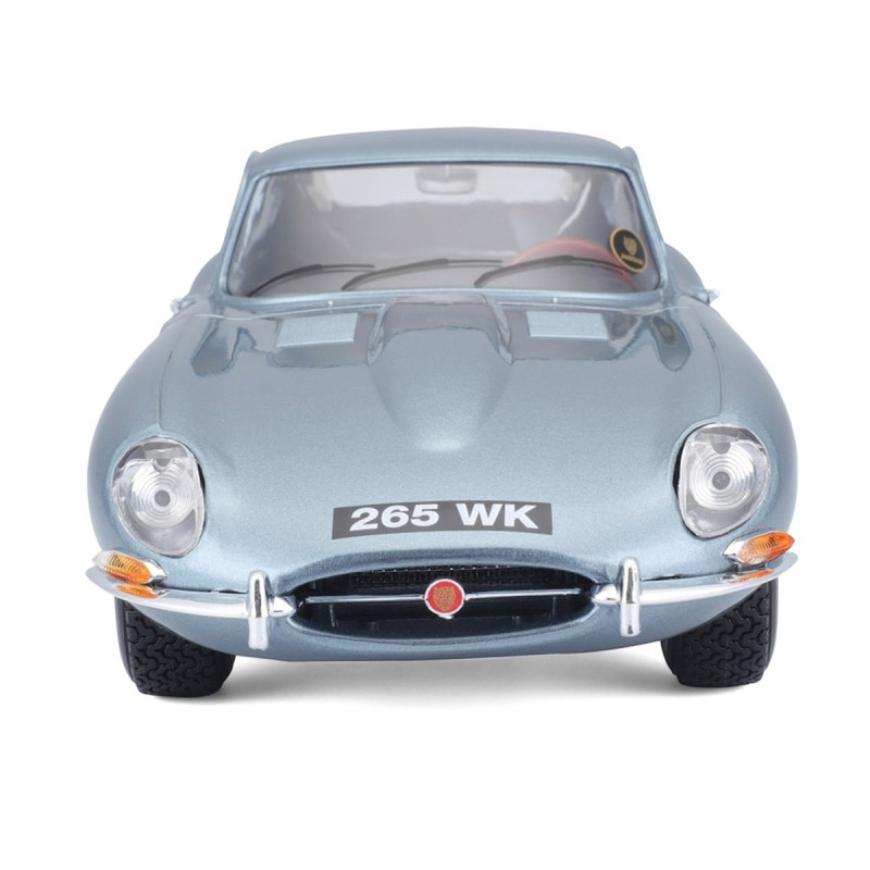 Автомодель - JAGUAR E-TYPE COUPE (1961) (1:18)