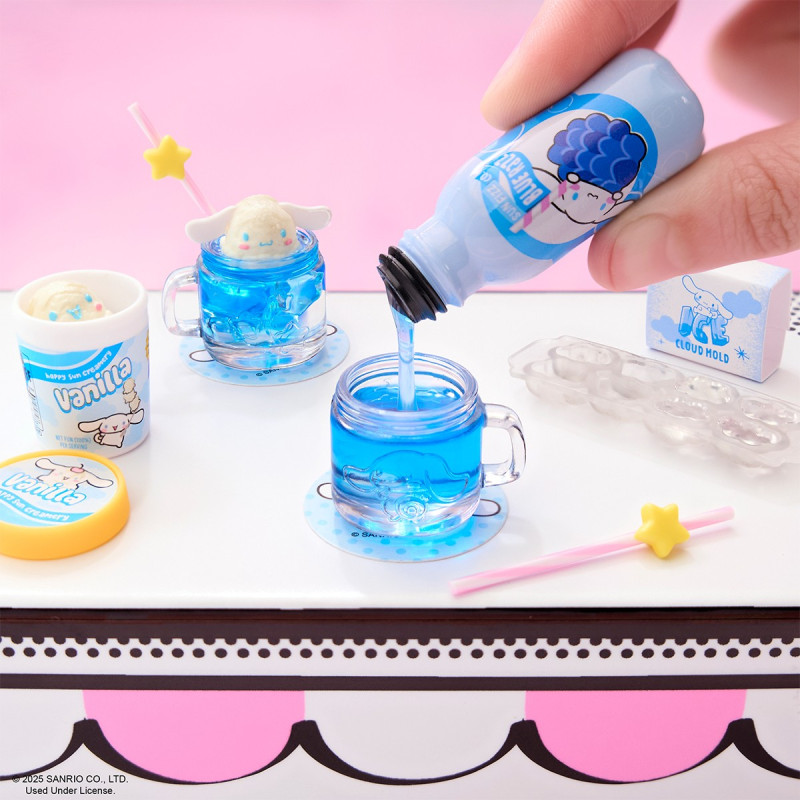 Ігровий набір MINIVERSE серії "Sanrio" S2 – СТВОРИ СТИЛЬ РАЗОМ З ХЕЛЛОУ КІТТІ ТА ДРУЗЯМИ